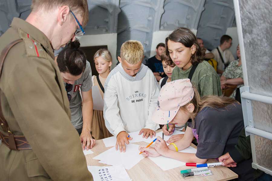 Бункер-42 на Таганке Специальная программа для детей «Секретный бункер»